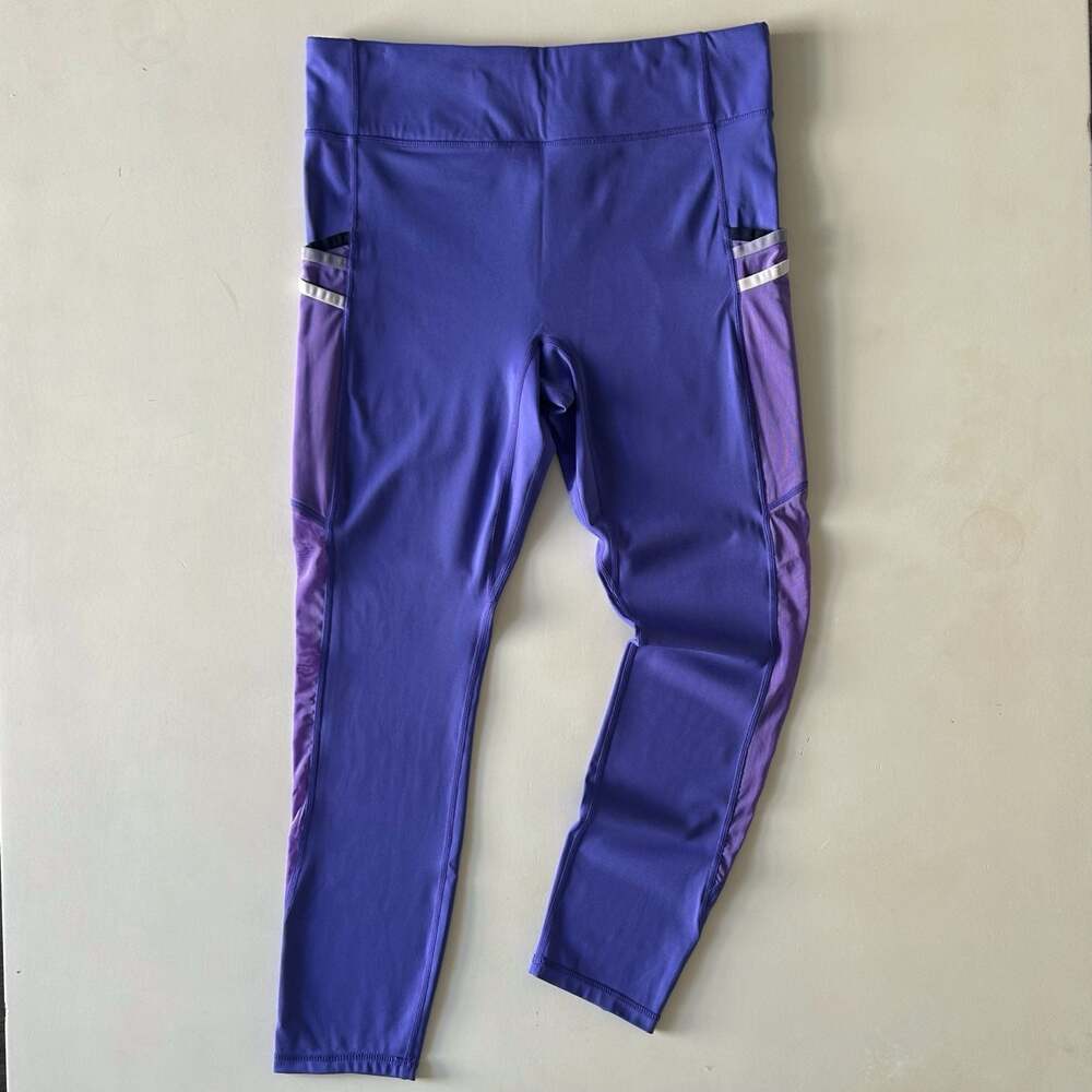 Fabletics Purple High Waisted Pocket Leggings Size Medium Fall/Winter